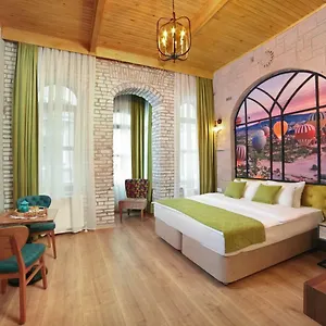 Ardilas Istambul